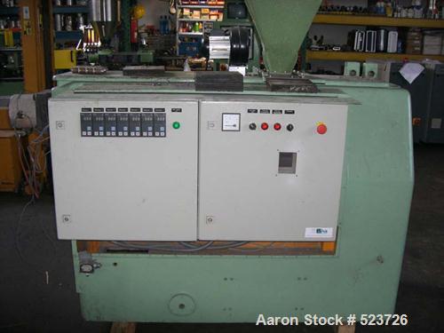 USED: Weber single screw extruder. Screw diameter 2.36" (60 mm), spaghetti head with 5 strings, Omron varispeed F7 control panel newi n 2004. Dimensions: 82.6" x 27.5" x 63" (2100 x 700 x 1600 mm). W...