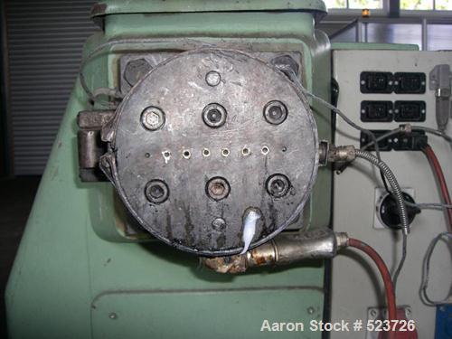 USED: Weber single screw extruder. Screw diameter 2.36" (60 mm), spaghetti head with 5 strings, Omron varispeed F7 control panel newi n 2004. Dimensions: 82.6" x 27.5" x 63" (2100 x 700 x 1600 mm). W...