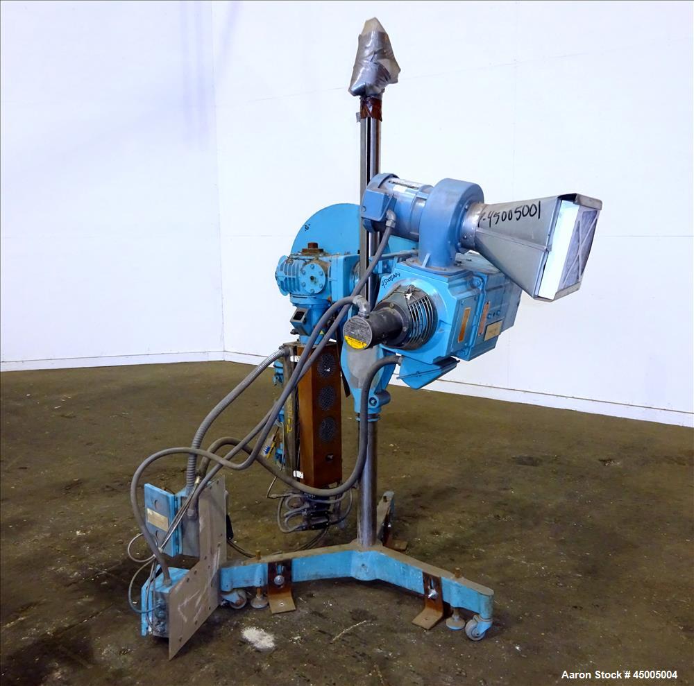 Used Welex 1-1/4" Single Screw Extruder, Model 1.250 20:1 N.V.R.H. 20:1 L/D. Electrically heated, air cooled. Driven by a 15hp DC motor.