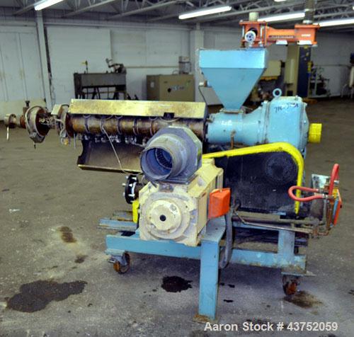 Used Welex 2" Diameter Single Screw Co-Extruder, Model 200-24:1-CCE4