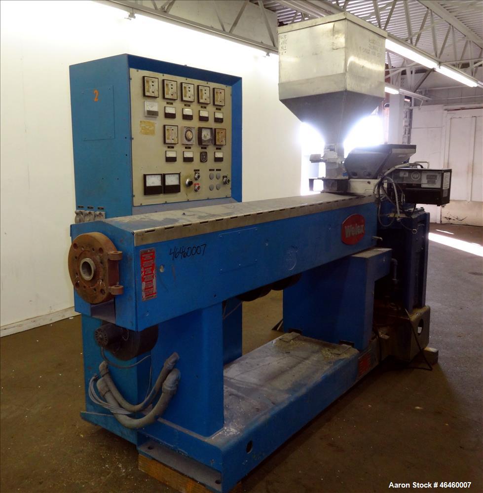 Used Welex 2.5" Single Screw Extruder, Model 250 30:1 VRH. 30 To 1 L/D ratio, electrically heated, air cooled 4 zone non-vented barrel, feed throat with hoppper with Maguire concentrate feeder model ...
