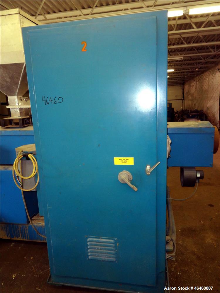 Used Welex 2.5" Single Screw Extruder, Model 250 30:1 VRH. 30 To 1 L/D ratio, electrically heated, air cooled 4 zone non-vented barrel, feed throat with hoppper with Maguire concentrate feeder model ...
