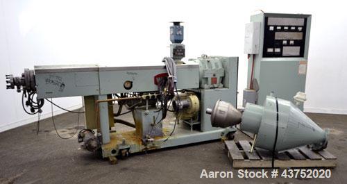 Used Welex 2-1/2" Single Screw Extruder. Approximate 30 to 1 L/D ratio. Non-vented 4 zone barrel, electrically heated, water cooled with closed loop system. Water cooled feed throat with hopper. Appr...
