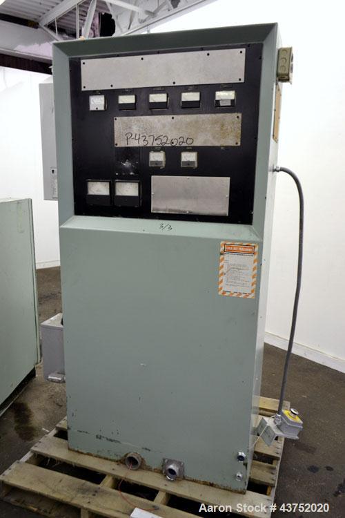 Used Welex 2-1/2" Single Screw Extruder. Approximate 30 to 1 L/D ratio. Non-vented 4 zone barrel, electrically heated, water cooled with closed loop system. Water cooled feed throat with hopper. Appr...