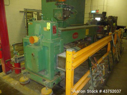Used Welex 3-1/2" Single Screw Extruder. 30 to 1 L/D ratio. Electrically heated, water cooled non-vented barrel. Driven by an approximately 150 hp DC motor with SCR control. Lufkin change gear reduce...