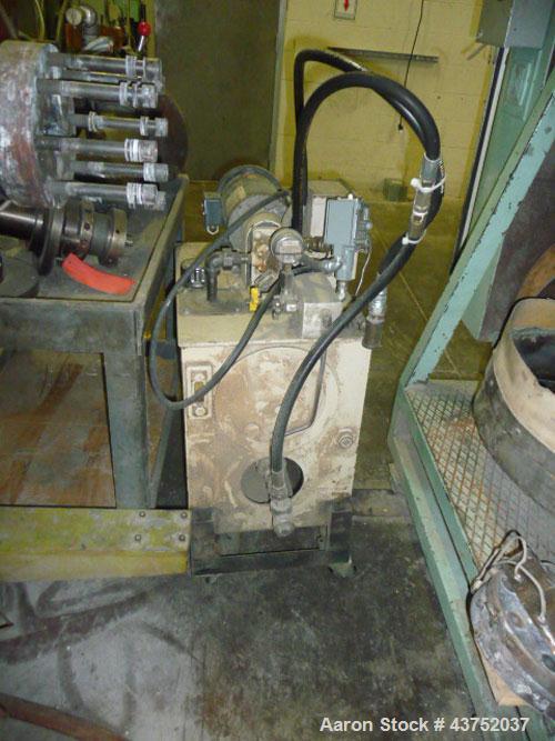 Used Welex 3-1/2" Single Screw Extruder. 30 to 1 L/D ratio. Electrically heated, water cooled non-vented barrel. Driven by an approximately 150 hp DC motor with SCR control. Lufkin change gear reduce...
