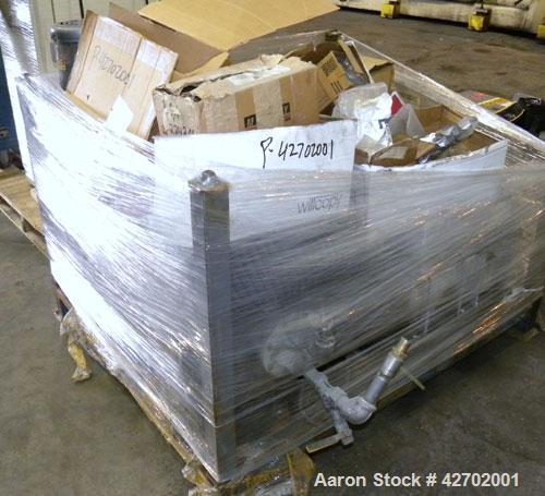 Used APV MP 2000 Series 50mm Twin Screw Extruder, MP 2050. Approximately 25:1 L/D ratio. Co-rotating side by side intermeshing screw design. Top vented electrically heated, water cooled split design ...