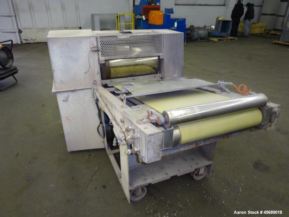 Used APV Baker Perkins 30mm Twin Screw Compounder Extruder, Model MP30. Approximate 15 to 1 L/D ratio. Co-rotating screw design. Clamshell design, 3 zone electrically heated, liquid cooled barrel. Wa...