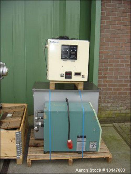 Used Berstorff double screw extruder, model ZE-40 A x 38D, serial No. 90-2-EO. 5486/84, new 1985, screw diameter 40mm (1.6"), L/D 38, vented, number of heating zones: 8, electric heating, water cooli...