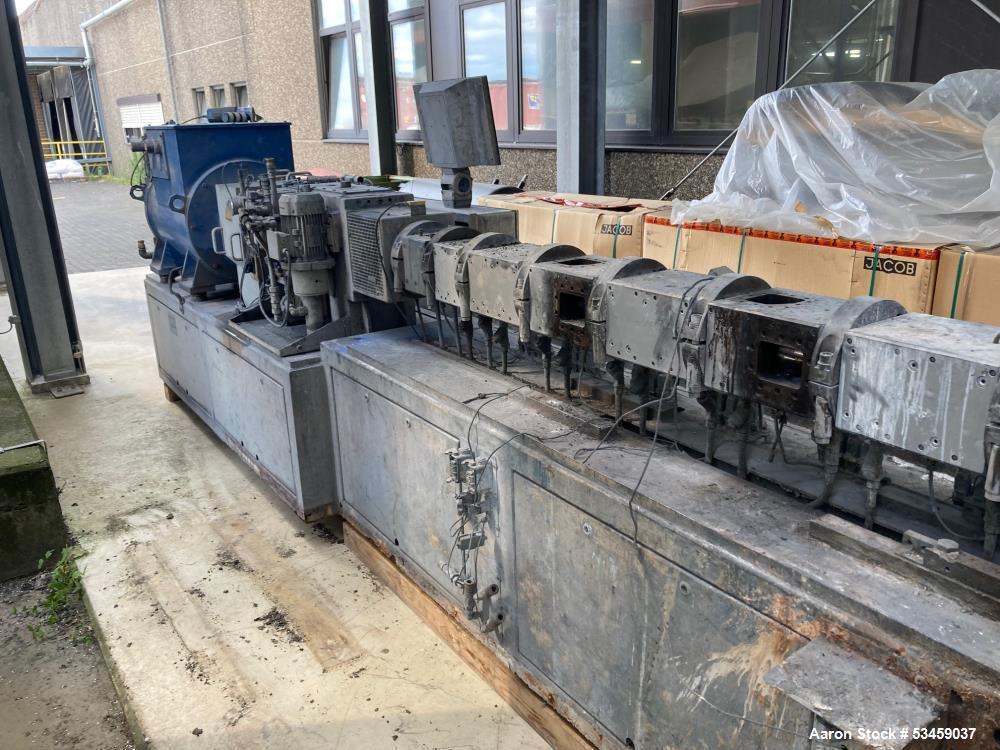 Used KraussMaffei Berstorff ZE 52-48D Twin Screw Extruder – 52.2 mm Co-Rotating Extruder, 350 kW, 1.2 TPH Capacity