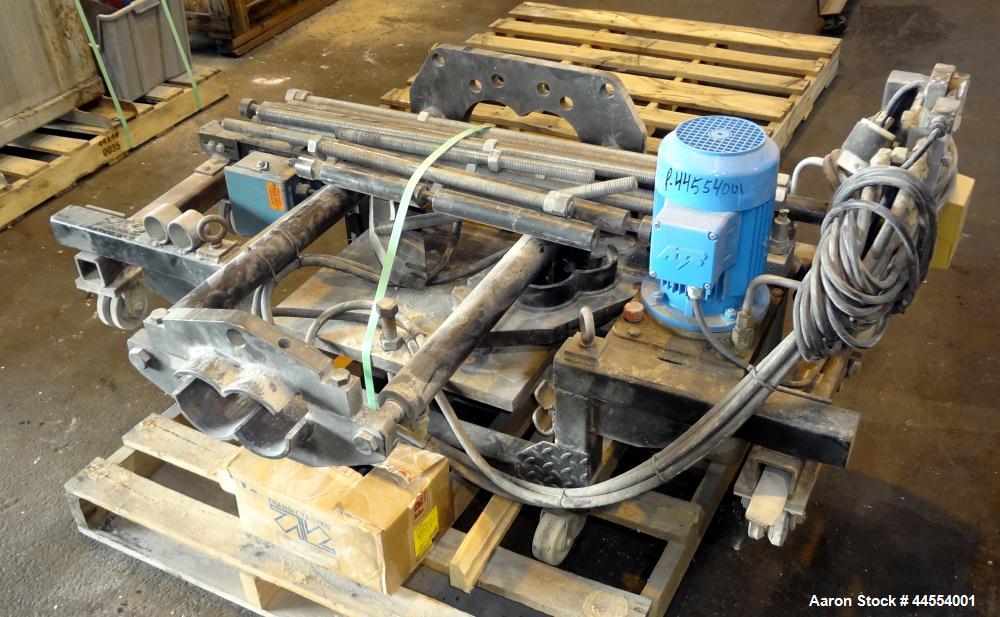 Used Leistritz 99.6mm Co-Rotating Twin Screw Extruder, Model ZSE100GL/40D, serial# 3141, built 2002. Approximately 40 to 1 L/D ratio. Electrically heated, water cooled. 9 Barrel zones, (1) top vented...