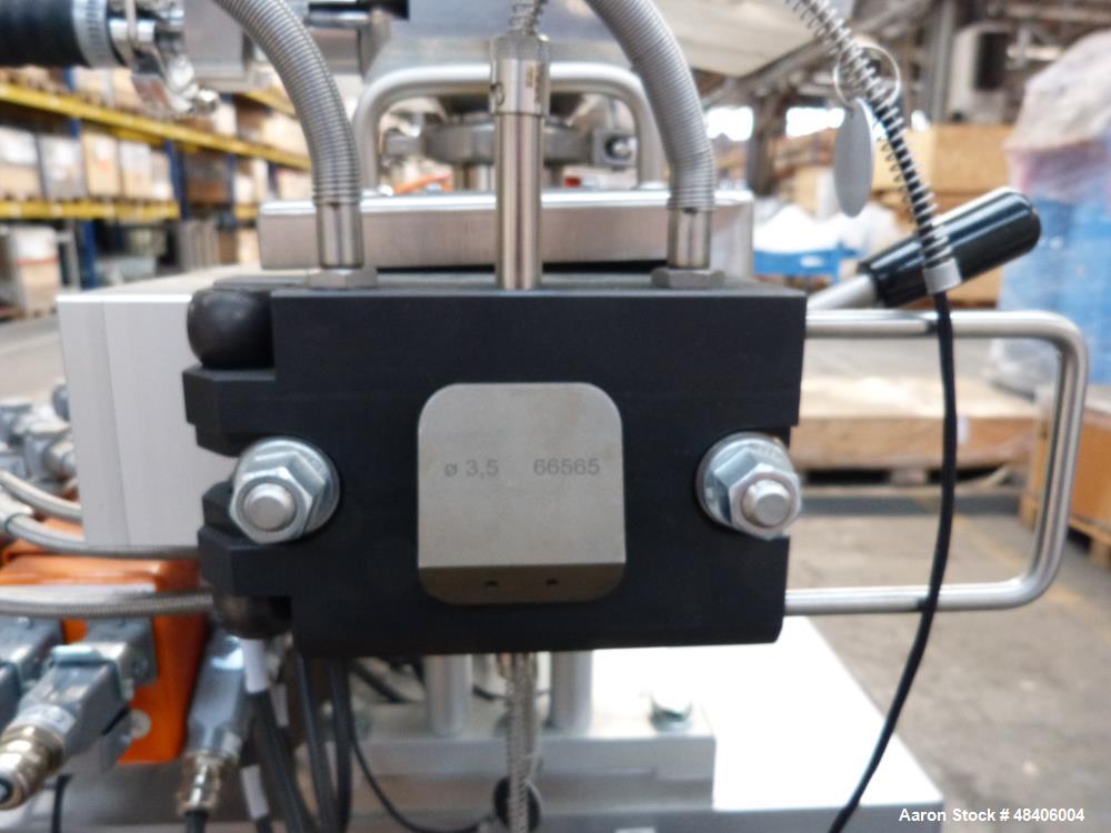 Unused - Leistritz Twin Screw Extruder, type ZSE18 MAXX-44D