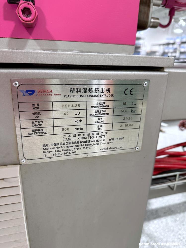 Used Xinda PSHJ-35 Twin Screw Extruder – 35.6mm, 42:1 L/D, 600 RPM, Clam Shell Barrel, 15kW, With Conveyor & Cutter – 2021