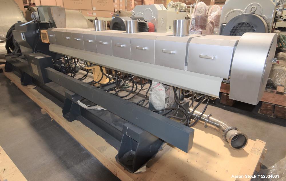 Used Yong Teng 72.5mm Co-Rotating Blocking Parallel Twin Screw Extruder