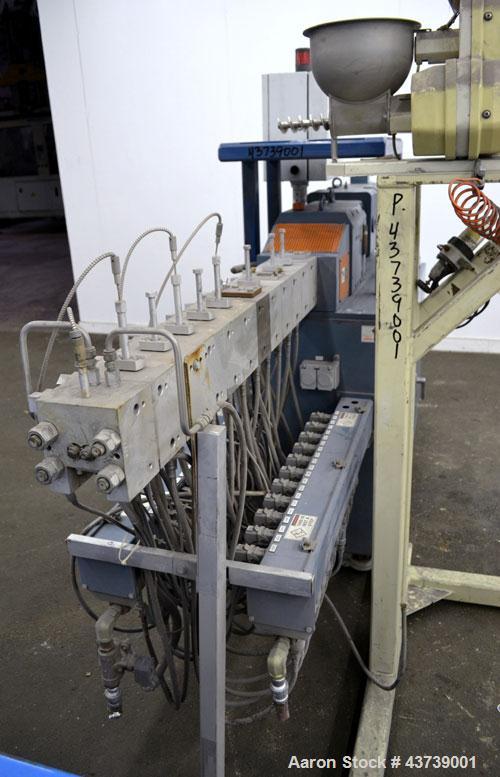 Used Coperion Werner Pfleiderer 25mm Twin Screw Extruder, Type ZSK-25. Manufactured New 2002. Approximate 40 to 1 L/D ratio. Co-Rotating intermeshing side by side screw design. 12 total Barrel sectio...