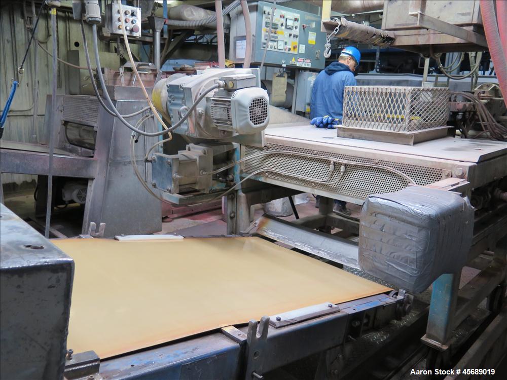 Used Werner &Pfleiderer 30mm Twin Screw Extruder, Model ZSK-30.  15 HP AC motor.  Includes; Schenck Accurate 602 Feeder, Baldor Drive, Newer PLC.  Controls and Drive Panel.  Built in 2000