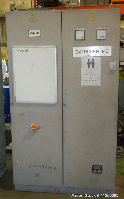 Used Werner Pfleiderer 40mm Twin Screw Extruder, Type ZSK-40. Co-rotating intermeshing side by side screw design. Approximate 33 to 1 L/D ratio. 5 barrel sections, 1 vented, 1 feed section. Electrica...