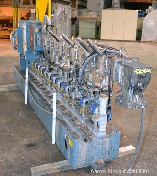 Used Werner Pfleiderer 40mm Twin Screw Extruder, Type ZSK-40. Co-rotating intermeshing side by side screw design. Approximate 40 to 1 L/D ratio. (11) Barrel sections, (1) feed section. Water cooled b...