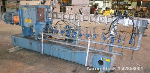 Used Werner Pfleiderer 40mm Twin Screw Extruder, Type ZSK-40. Co-rotating intermeshing side by side screw design. Approximate 40 to 1 L/D ratio. (11) Barrel sections, (1) feed section. Water cooled b...