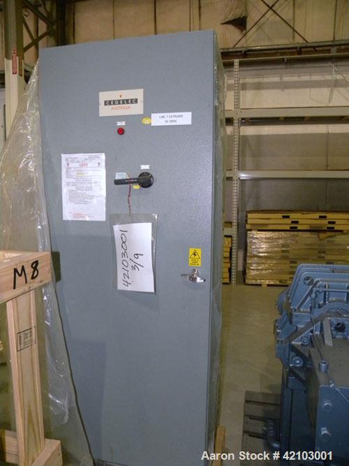 Used Werner & Pfleiderer 70mm Twin Screw Extruder/ Compounder, Type ZSK 70W 175E. Co-Rotating intermeshing side by side screw design. Approximate 28 to 1 L/D ratio. 6 Barrel sections, (1) vented with...
