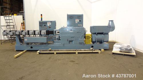 Used Werner & Pfleiderer 92mm Twin Screw Extruder, Type ZSK-92F-385E. Approximate 30 to 1 L/D ratio. Co-rotating intermeshing side by side screw design. 7 Barrel sections, (1) feed section with hoppe...