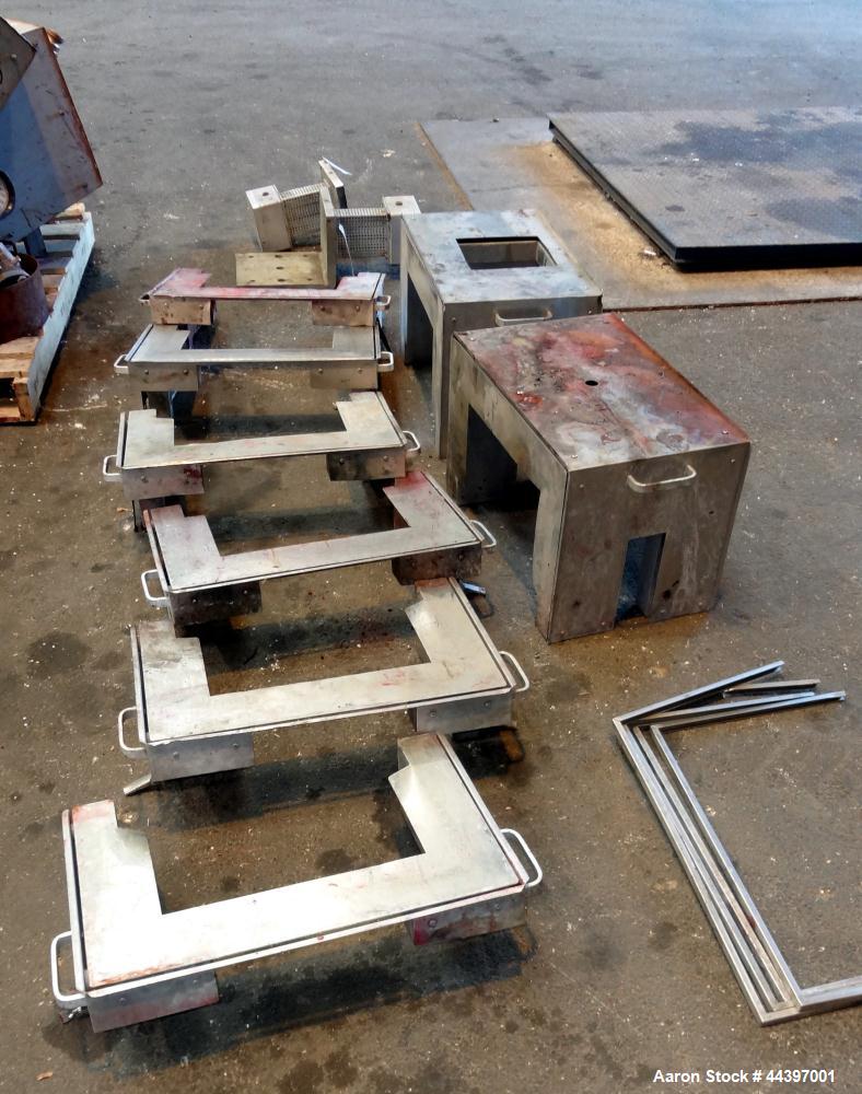 Used Werner & Pfleiderer 92mm Twin Screw Extruder, Type ZSK-92. Approximately 60 to 1 L/D ratio.  Co-rotating intermeshing side by side screw design.  14 Barrel sections, (1) feed section with a twin...