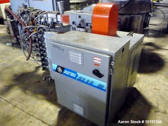 Used 30mm Werner & Pfleiderer Model ZSK30 Co-Rotating Twin Screw Extruder. Extruder is driven through piv gearbox Model c2n90010, rated at 90kw with 496 rpm output speed. Has electrically heated wate...