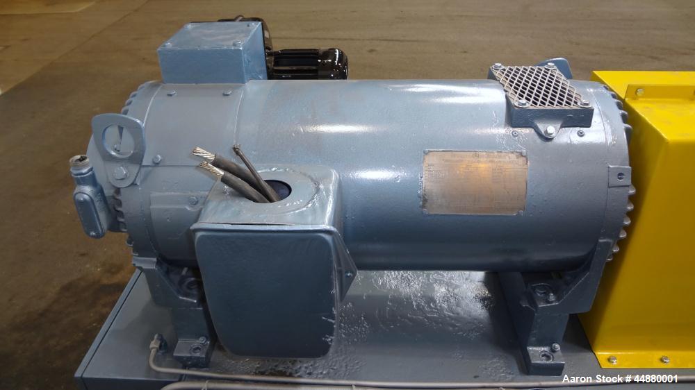 Used Werner & Pfleiderer 40mm Twin Screw Extruder, Type ZSK40F-32.5E. Approximate 40 to 1 L/D ratio. Co-Rotating intermeshing side by side screw design. 10 Barrel sections, with (1) feed section, (1)...