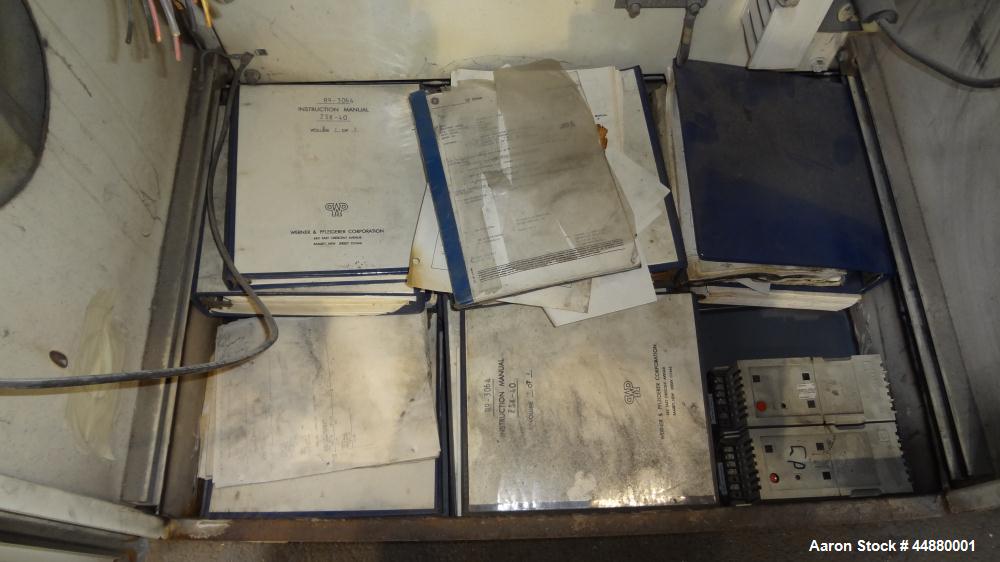 Used Werner & Pfleiderer 40mm Twin Screw Extruder, Type ZSK40F-32.5E. Approximate 40 to 1 L/D ratio. Co-Rotating intermeshing side by side screw design. 10 Barrel sections, with (1) feed section, (1)...