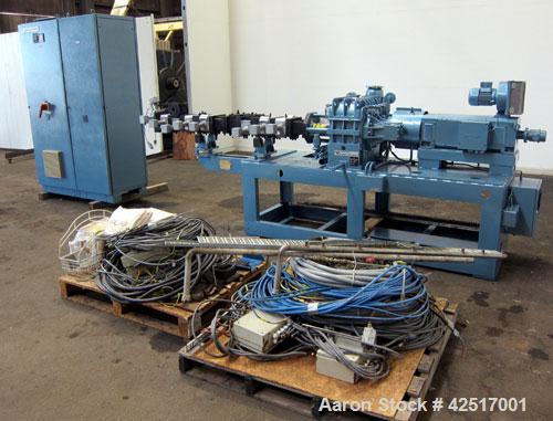 Used Werner Pfleiderer 40mm Twin Screw Extruder, Type ZSK40W32.5E. Co-Rotating intermeshing side by side screw design. Approximate 40 to 1 L/D ratio. 9 Barrel sections, (1) feed section, no hopper, e...