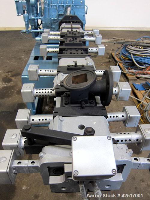 Used Werner Pfleiderer 40mm Twin Screw Extruder, Type ZSK40W32.5E. Co-Rotating intermeshing side by side screw design. Approximate 40 to 1 L/D ratio. 9 Barrel sections, (1) feed section, no hopper, e...
