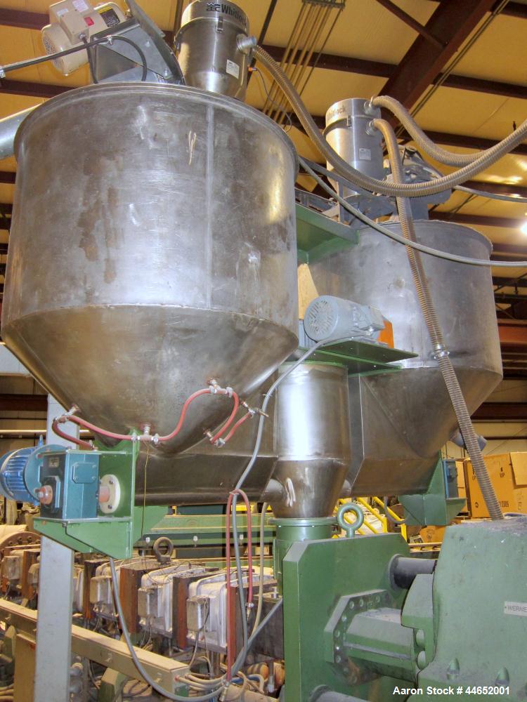 Used W & P 160mm twin screw extruder, co-rotating, 6 barrel plus feed section.  Twin feed hoppers.  700 hp dc motor with SCR controller.  Gearbox lubricating system and closed loop barrel cooling sys...