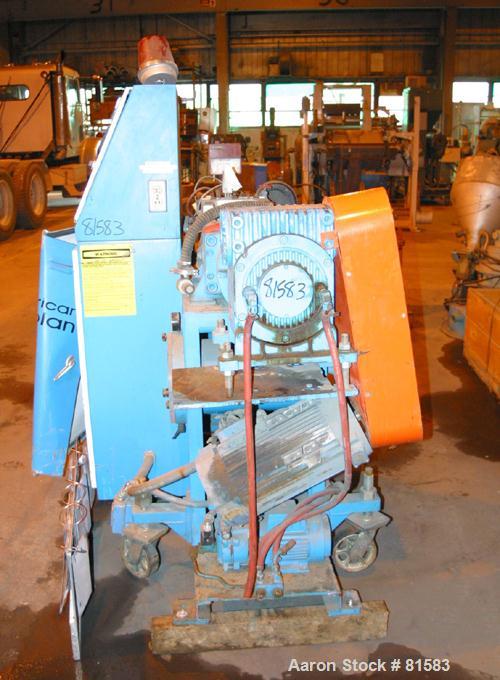 USED: American Maplan approx 40mm counter-rotating, intermeshing twin screw extruder. (2) 1.57" diameter x 19" long screws. Electrically heated, air cooled 2 zone vented barrel. Water cooled feed thr...