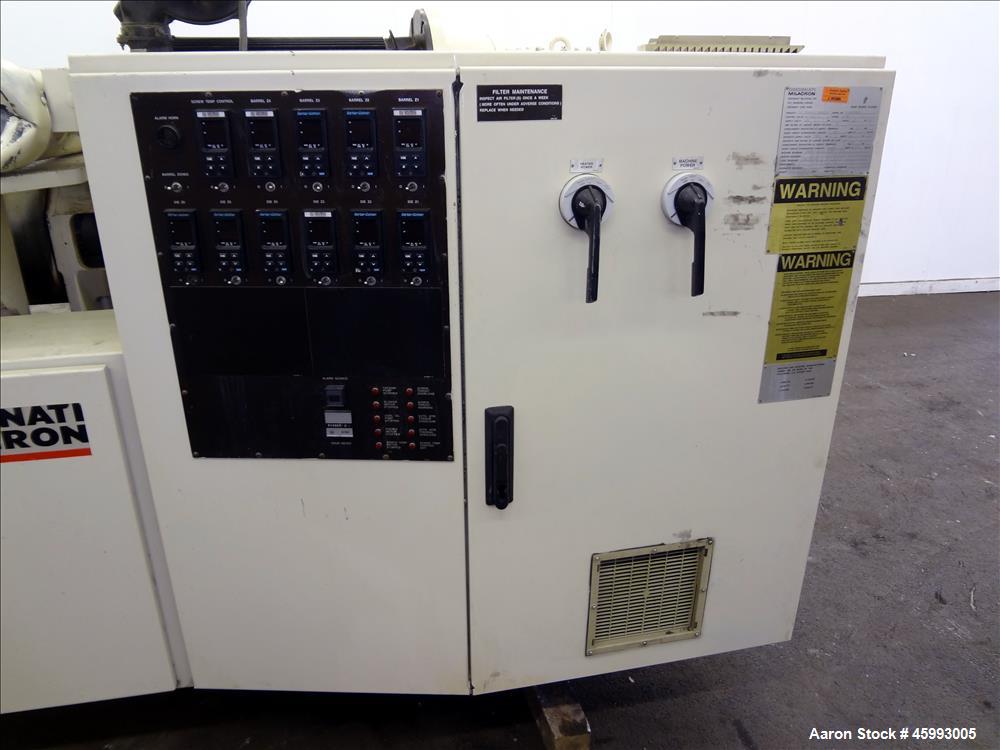 Used 1998 CINCINNATI MILACRON "E55 PINNACLE" Twin Screw Extruder