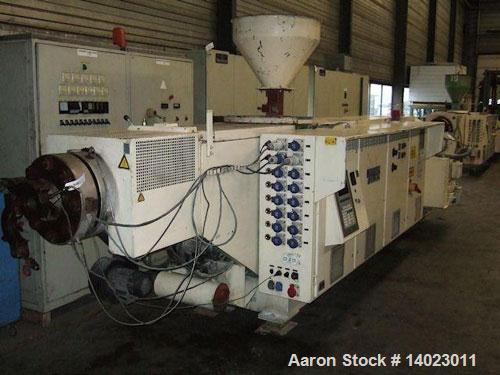 Used-Weber DS 12 P Counter-Rotating Twin Screw Extruder.  Screw diameter 4.7" (120 mm).  L/D ratio 19.  Motor 100 hp (75 kW)...