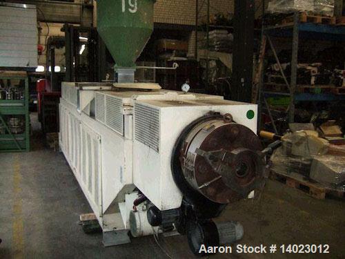 Used Weber DS 12 P Counter-Rotating Twin Screw Extruder. Screw diameter 4.7" (120 mm). L/D ratio 19. Motor 100 hp (75 kW). Maximum screw speed 20 rpm. (5) Heating zones, (2) cooling zones. Maximum ou...