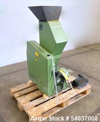 https://www.aaronequipment.com/Images/ItemImages/Plastics-Equipment/Grinder-Parts-Blades/medium/Rapid-1521_54037008_aa.jpeg