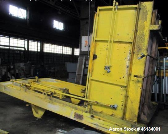 Used Big Brown Machine Bale Cutter, Model 40HP-72/50/96