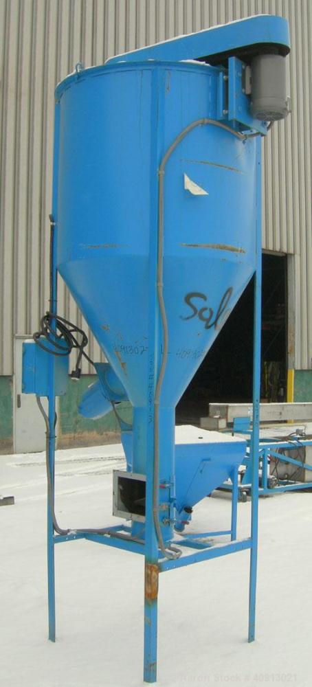 Used Vertical Screw Mixer, Approximate 35 cubic feet capacity, carbon steel. Approximately 44" diameter x 41" straight side x 36" coned bottom. 9" diameter vertical screw, driven by a 5 hp, 3/60/208-...
