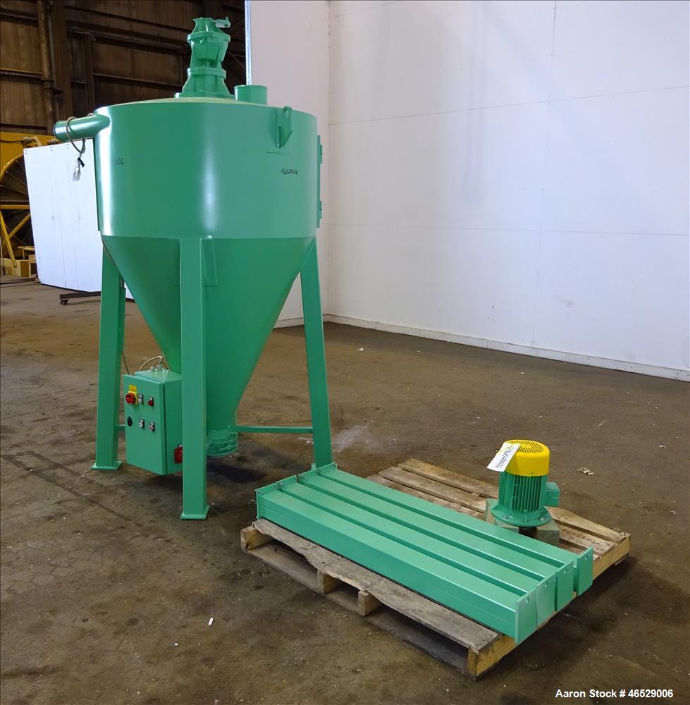 Used Caccia Vertical Screw Mixing Hopper, Model CXA1001A, 1000 Liter Capacity