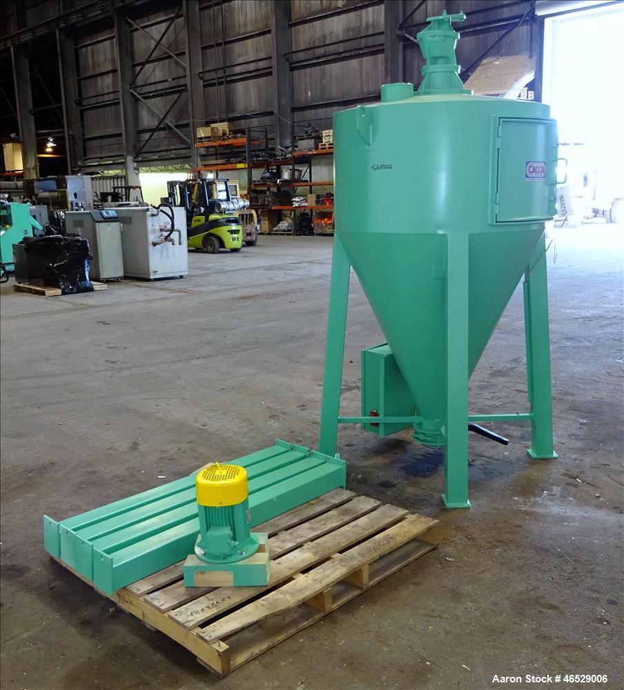 Used Caccia Vertical Screw Mixing Hopper, Model CXA1001A, 1000 Liter Capacity