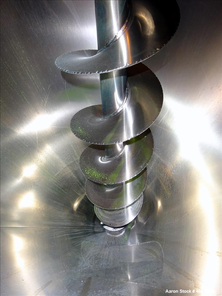 Used Caccia Vertical Screw Mixing Hopper, Model CXA1001A, 1000 Liter Capacity
