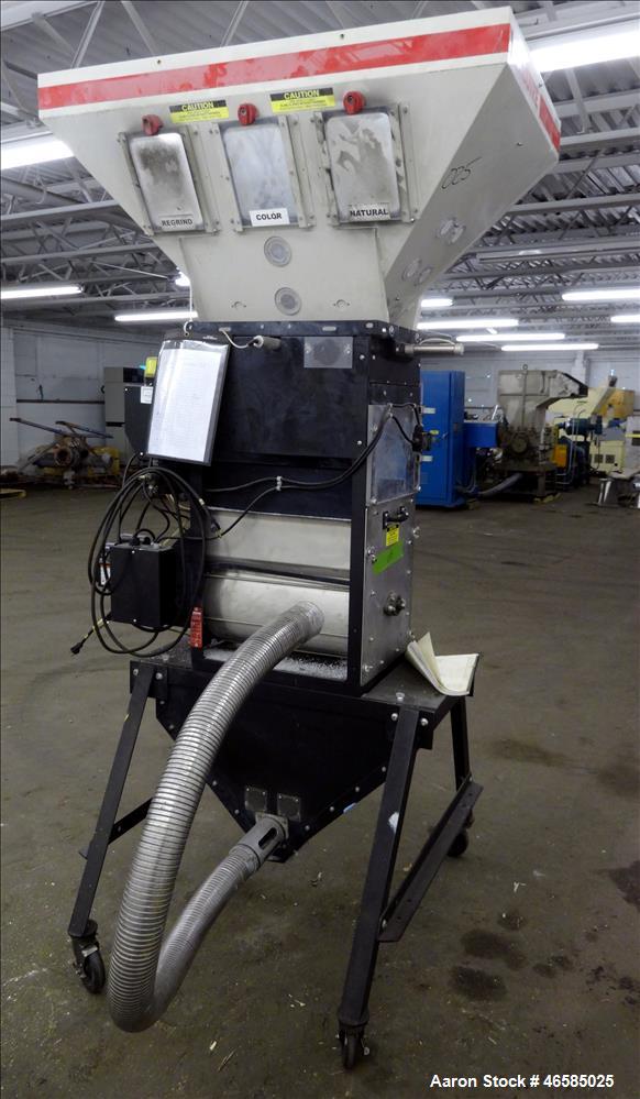 Used Maguire Weigh Scale Blender, Model WSB 940 Gravimetric Blender. Maximum throughput 2,645 lbs per hour to 3,200 lbs per hour. Includes hopper with 4 material compartments, Air operated slide gate...