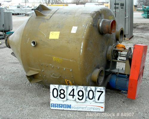 USED: Royal Vertical Screw Mixer, approximate 2000 liter capacity, carbon steel. Approximately 60" diameter x 44" straight side x 48" coned bottom. Approximate 6" diameter vertical screw, driven by a...