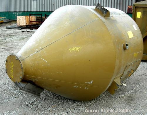 USED: Royal Vertical Screw Mixer, approximate 2000 liter capacity, carbon steel. Approximately 60" diameter x 44" straight side x 48" coned bottom. Approximate 6" diameter vertical screw, driven by a...