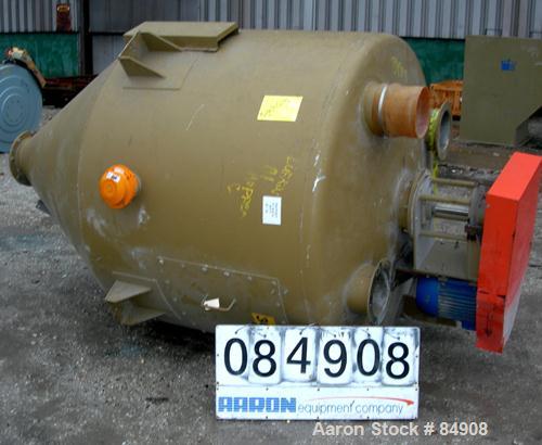 USED: Royal vertical screw mixer, approx 2000 liter capacity, carbon steel. Approx 60" diameter x 44" straight side x 48" coned bottom. Approx 6" diameter vertical screw, driven by a 3 kw, 3/60/575 v...
