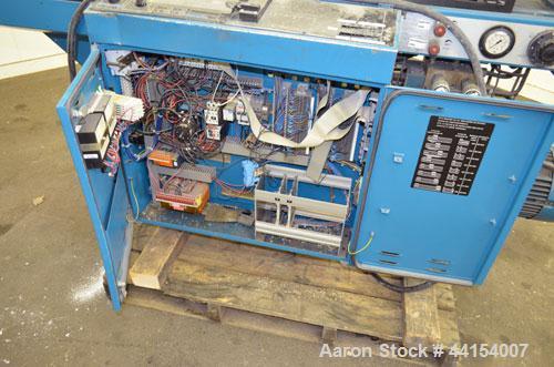 Used Boy Machines 22 S Dipronic Horizontal Injection Molder, 22 Tons, Model 220-52. Approximate 1.12 oz. shot size. Maximum platen daylight 15.75", maximum opening stoke (adjustable) 7.87", minimum m...