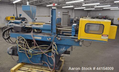 Used Boy Machines 22 S Dipronic Horizontal Injection Molder, 22 Tons, Model 220-52. Approximate 1.12 oz. shot size. Maximum platen daylight 15.75", maximum opening stoke (adjustable) 7.87", minimum m...