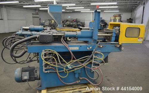 Used Boy Machines 22 S Dipronic Horizontal Injection Molder, 22 Tons, Model 220-52. Approximate 1.12 oz. shot size. Maximum platen daylight 15.75", maximum opening stoke (adjustable) 7.87", minimum m...