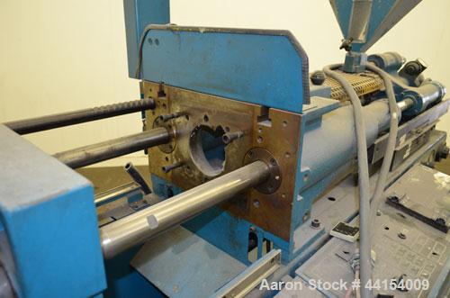 Used Boy Machines 22 S Dipronic Horizontal Injection Molder, 22 Tons, Model 220-52. Approximate 1.12 oz. shot size. Maximum platen daylight 15.75", maximum opening stoke (adjustable) 7.87", minimum m...